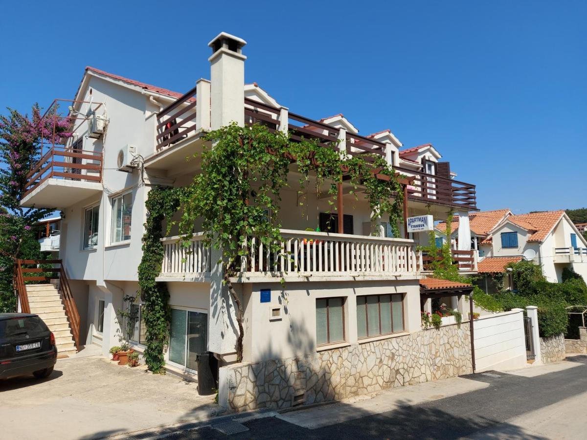 Apartmani Stambuk Йелса Екстериор снимка