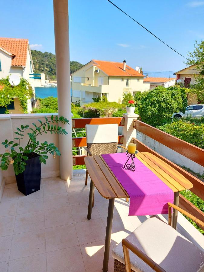 Apartmani Stambuk Йелса Екстериор снимка